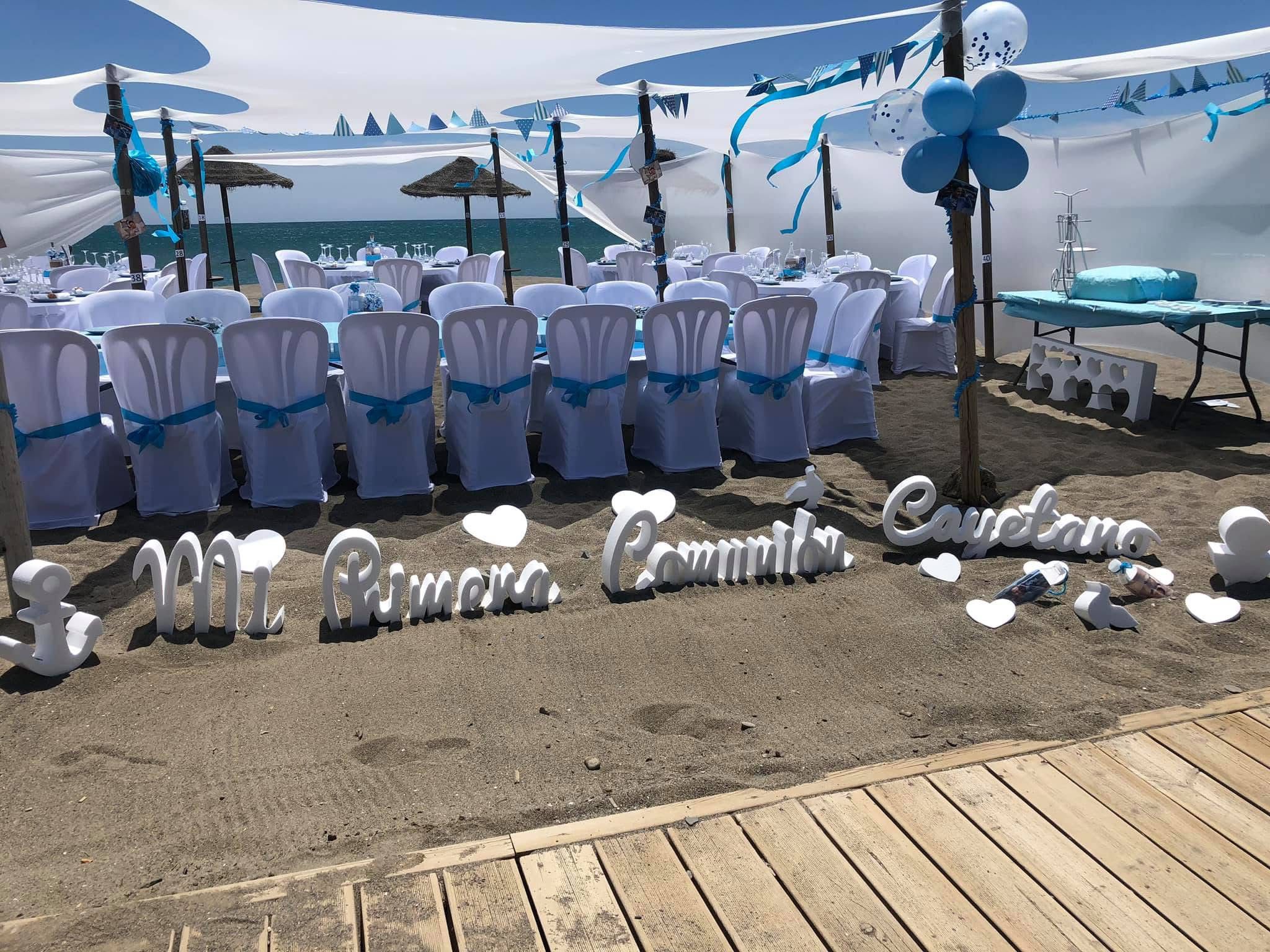 Decoración de comunión con mesa temática en Málaga